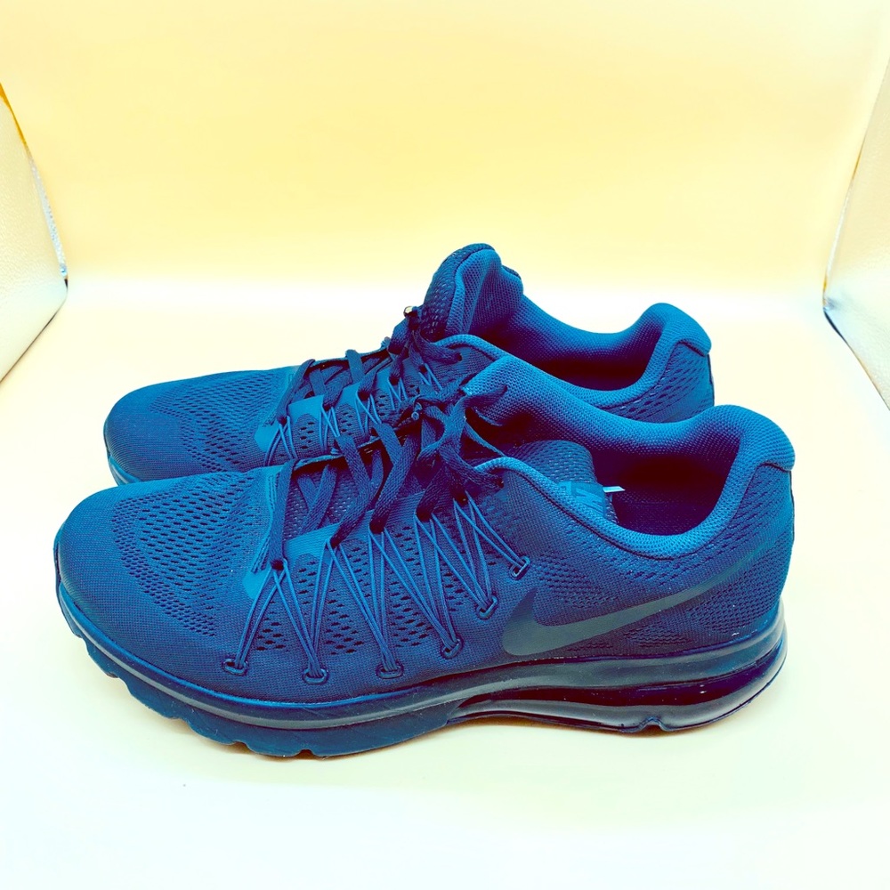 Nike Air Max Excellerate 5